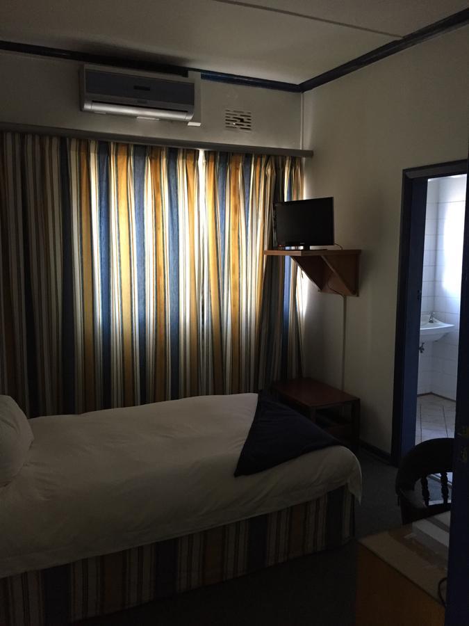 Casa Mia Hotel Walvis Bay Exterior photo